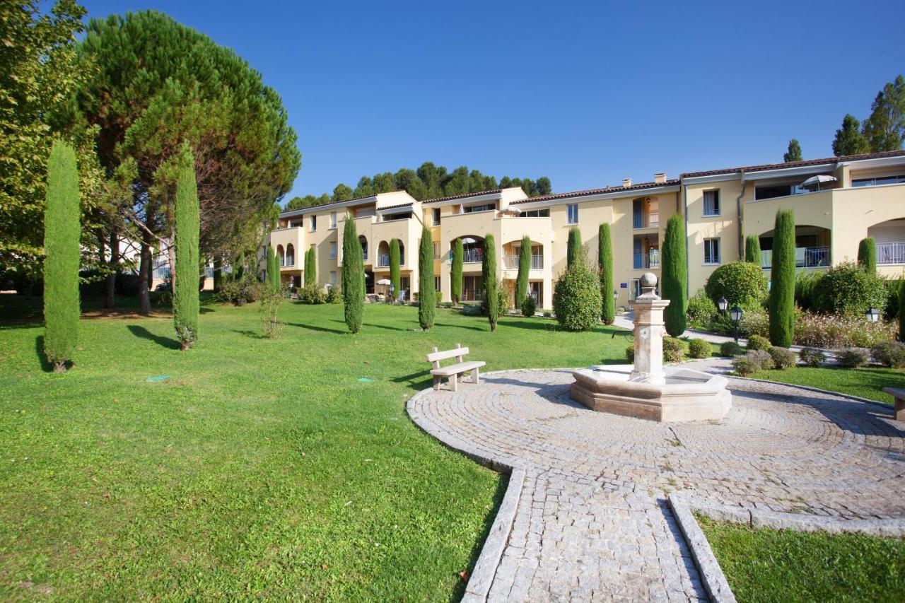 Residence Odalys La Licorne De Haute Provence Gréoux-les-Bains Exteriör bild