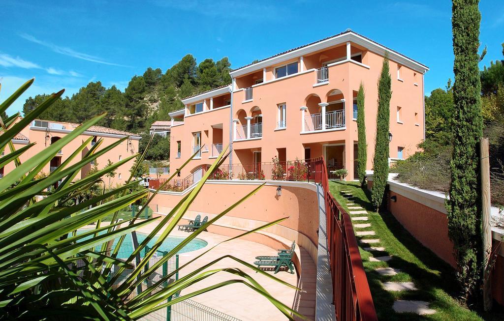 Residence Odalys La Licorne De Haute Provence Gréoux-les-Bains Exteriör bild